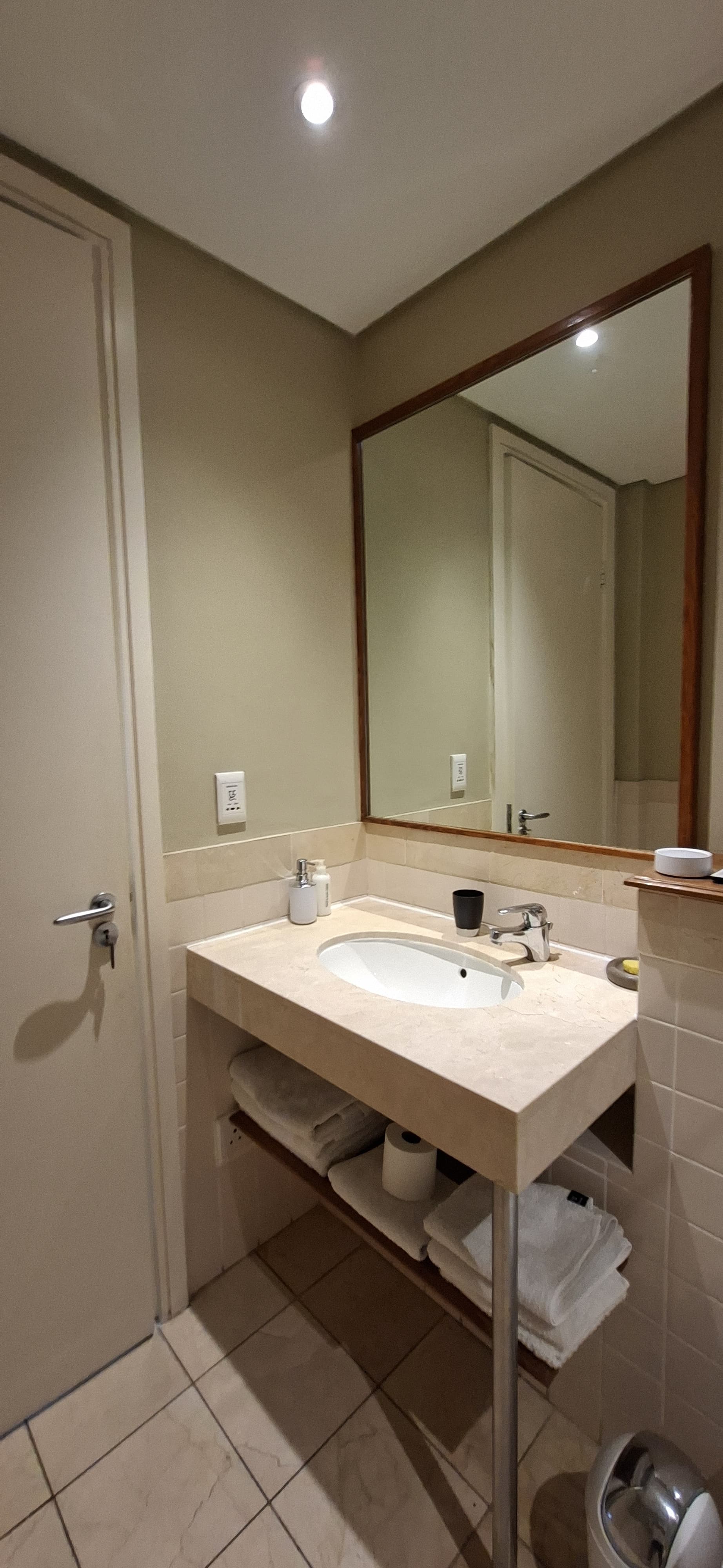 Gallery image 60